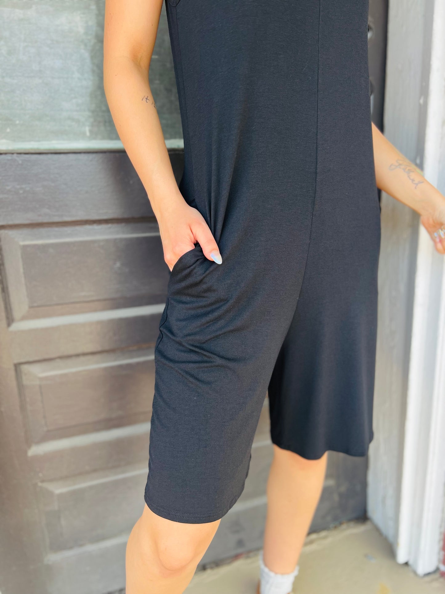 Juls | Sleeveless Romper