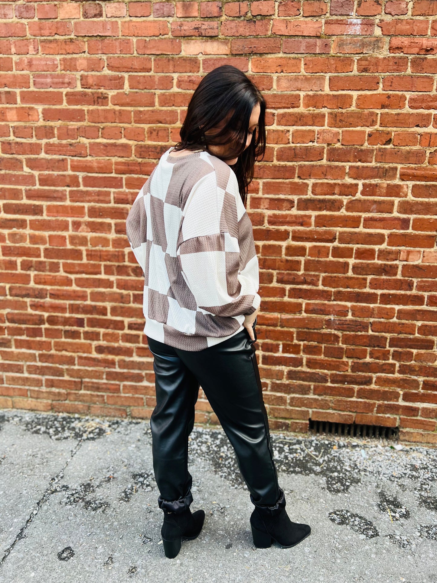 Trendy Checkered Oversized Sweatshirt