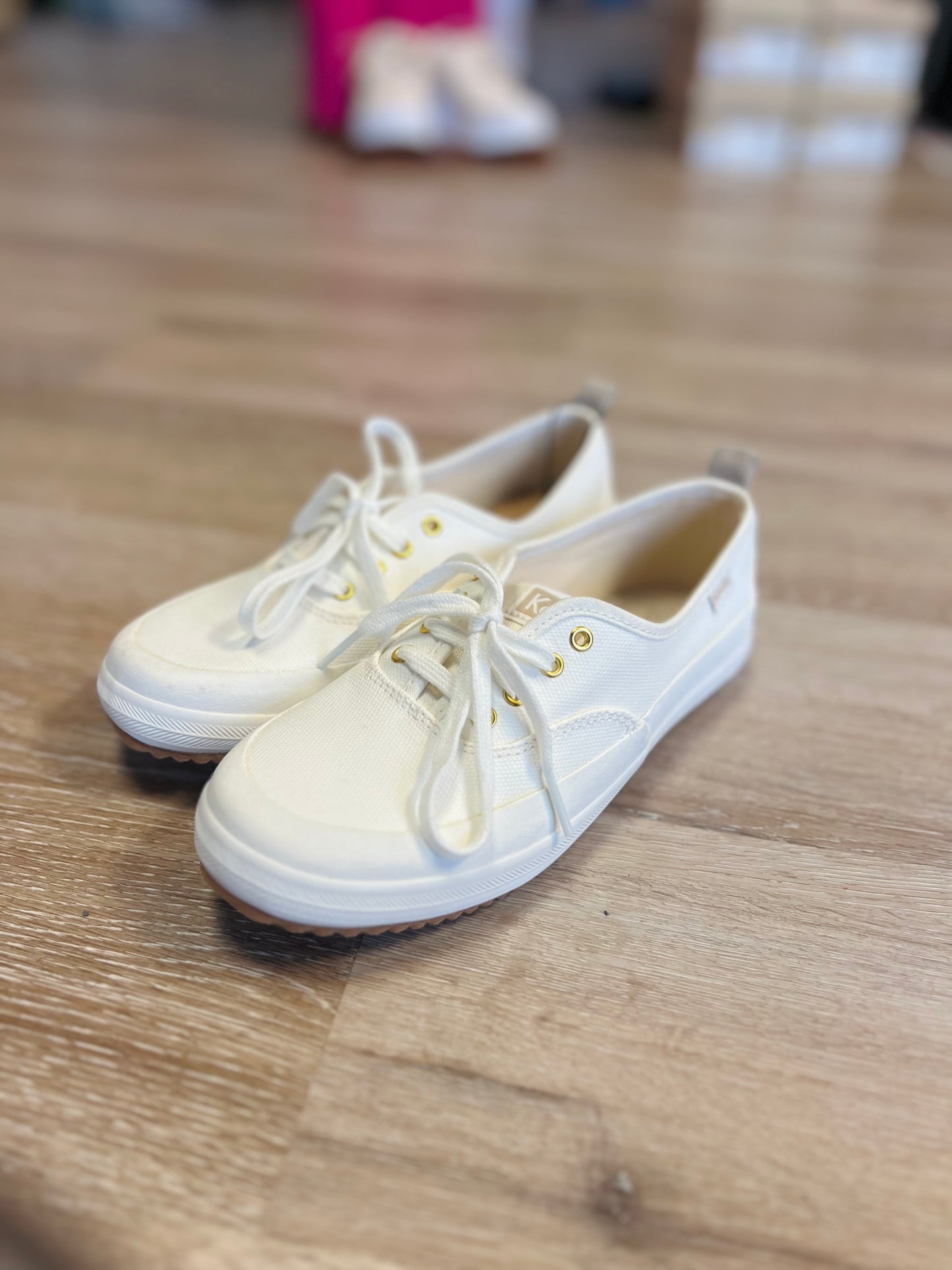 White Ked's - Size 6