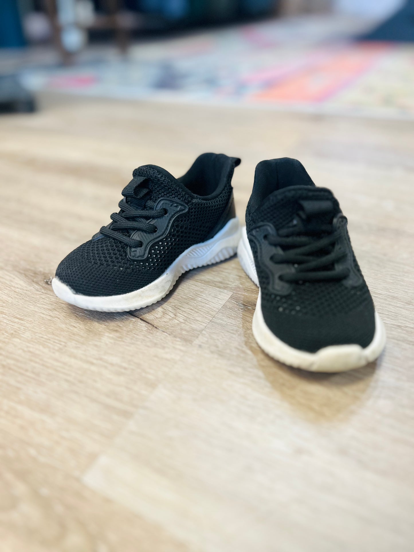 Toddler Black Shoes - Size 6