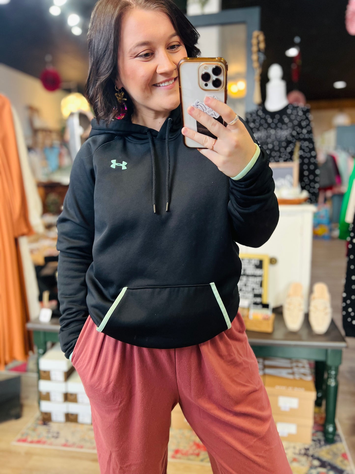 Under Armour Hoodie - Size M