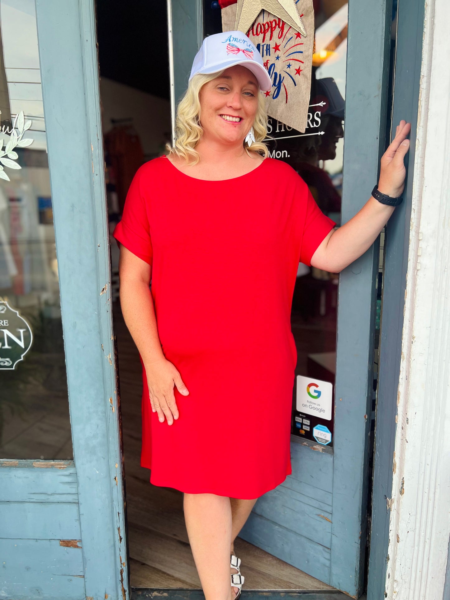 Junia | Curvy Butter Soft Dress - Red