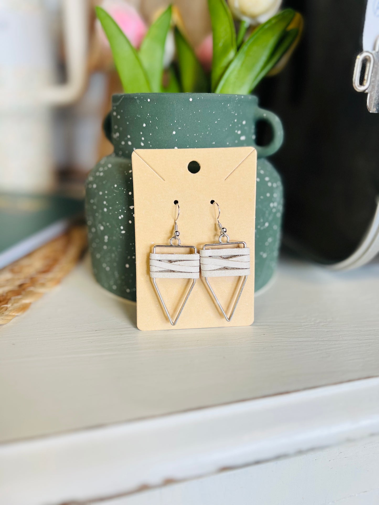 Weaved Leather | Earring - Beige