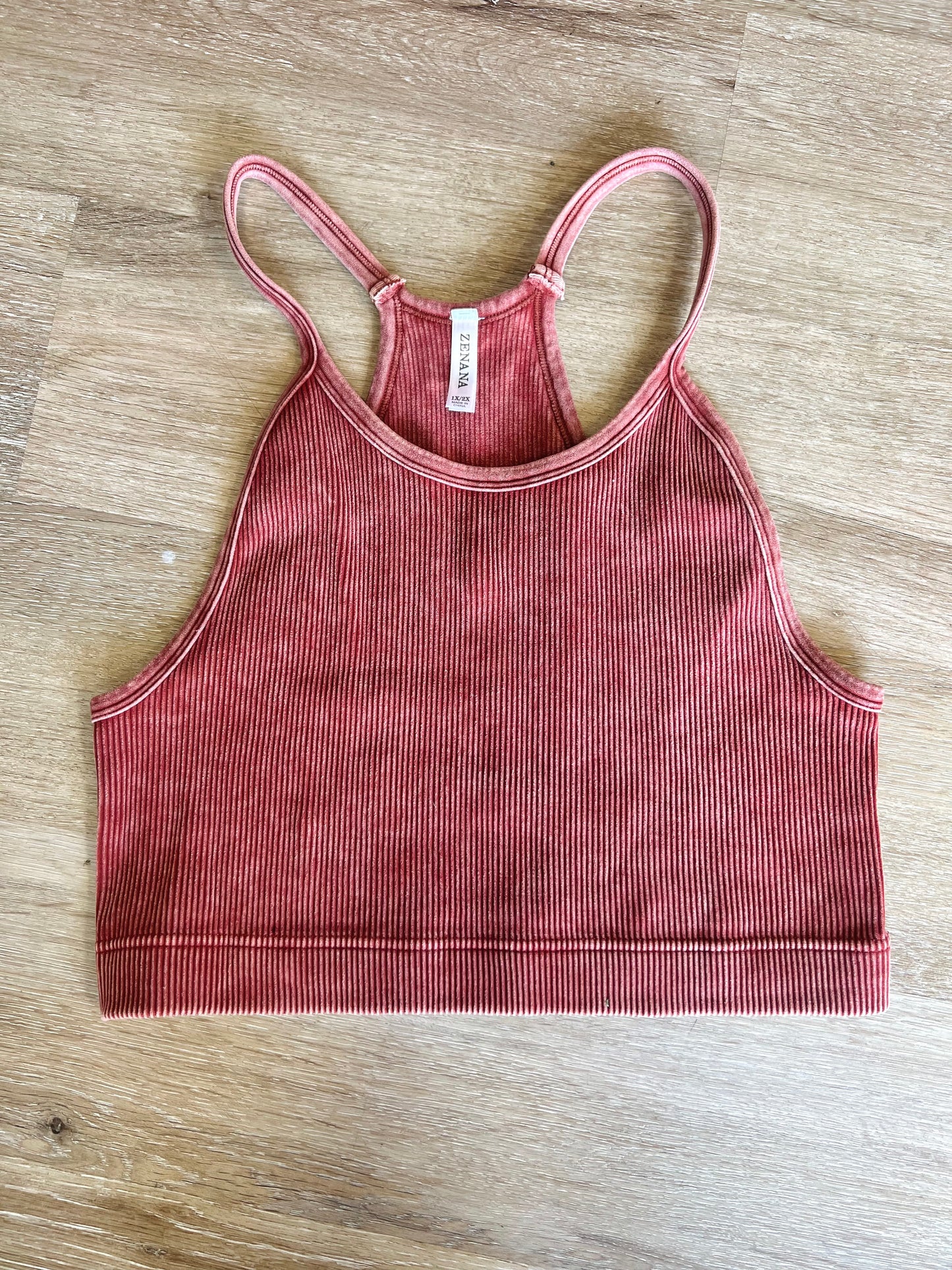 Zenana Ribbed Tank - Size 1XL/2XL (Rust Red)