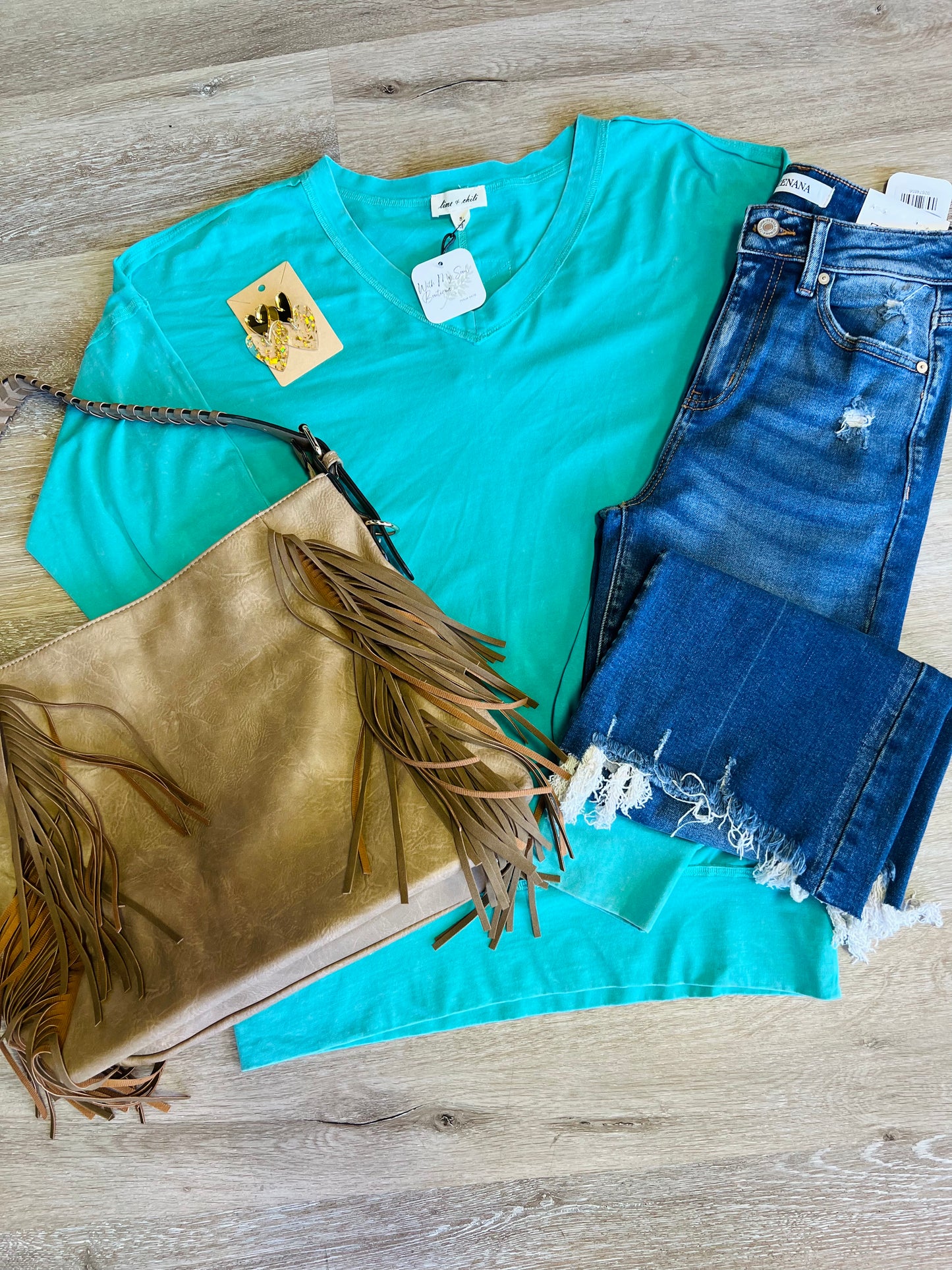 Mineral Wash V-Neck | Top