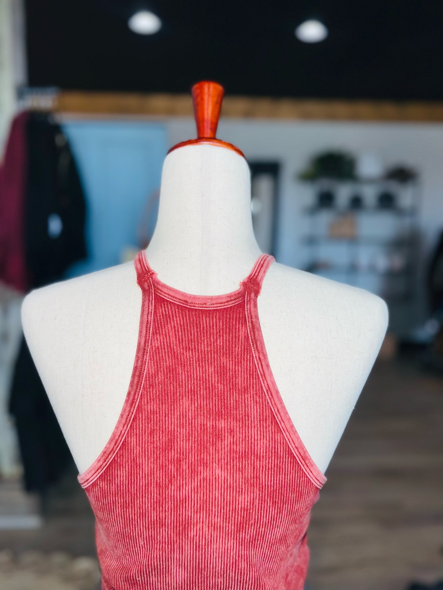 ACID WASHED RIBBED SEAMLESS CROPPED TANK TOP