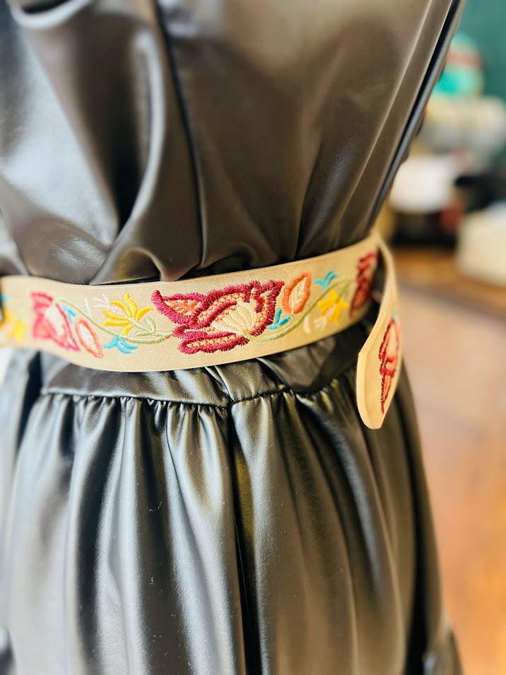 Flower Embroidered Statement Belt