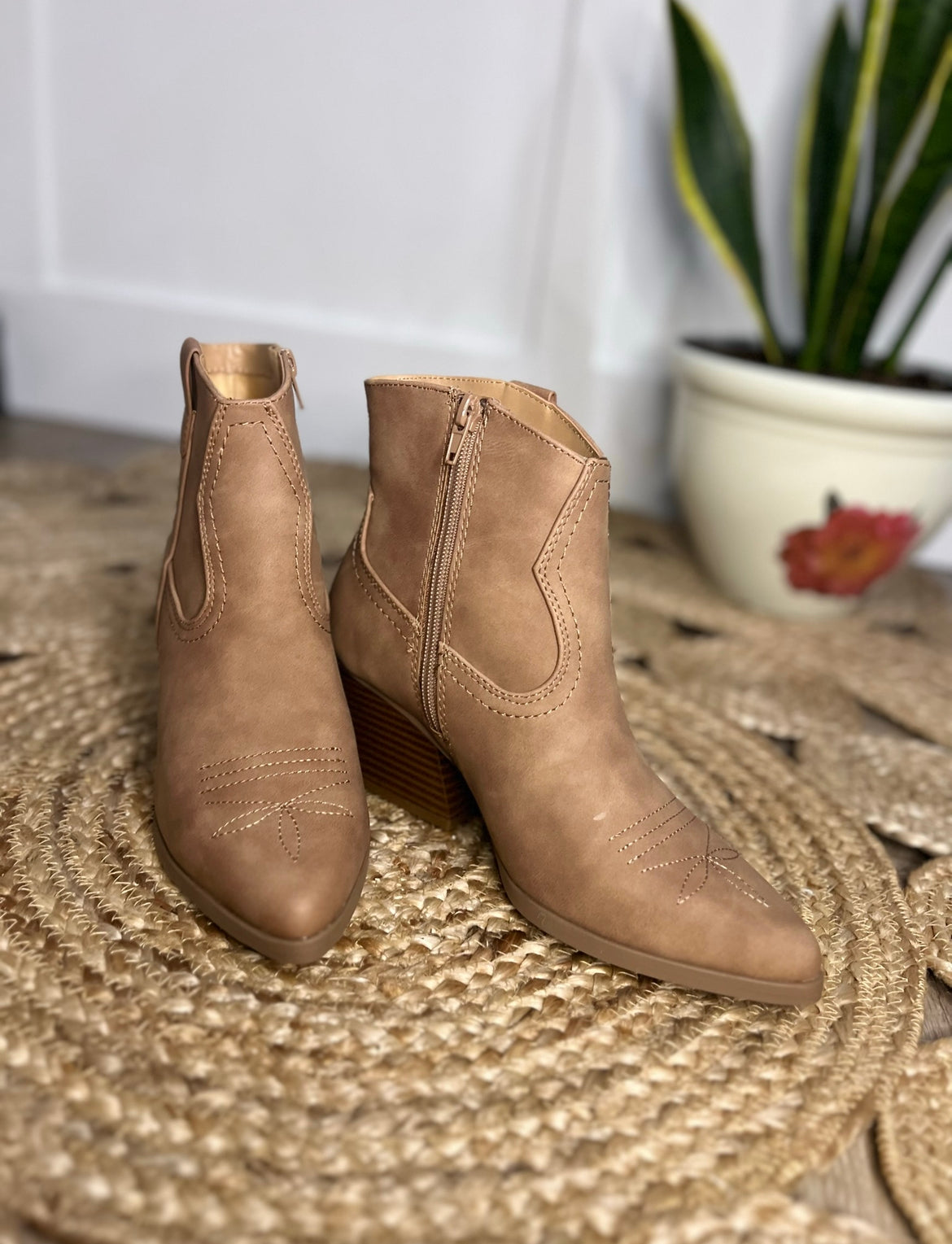 Pointed Toe Heeled Ankle Booties