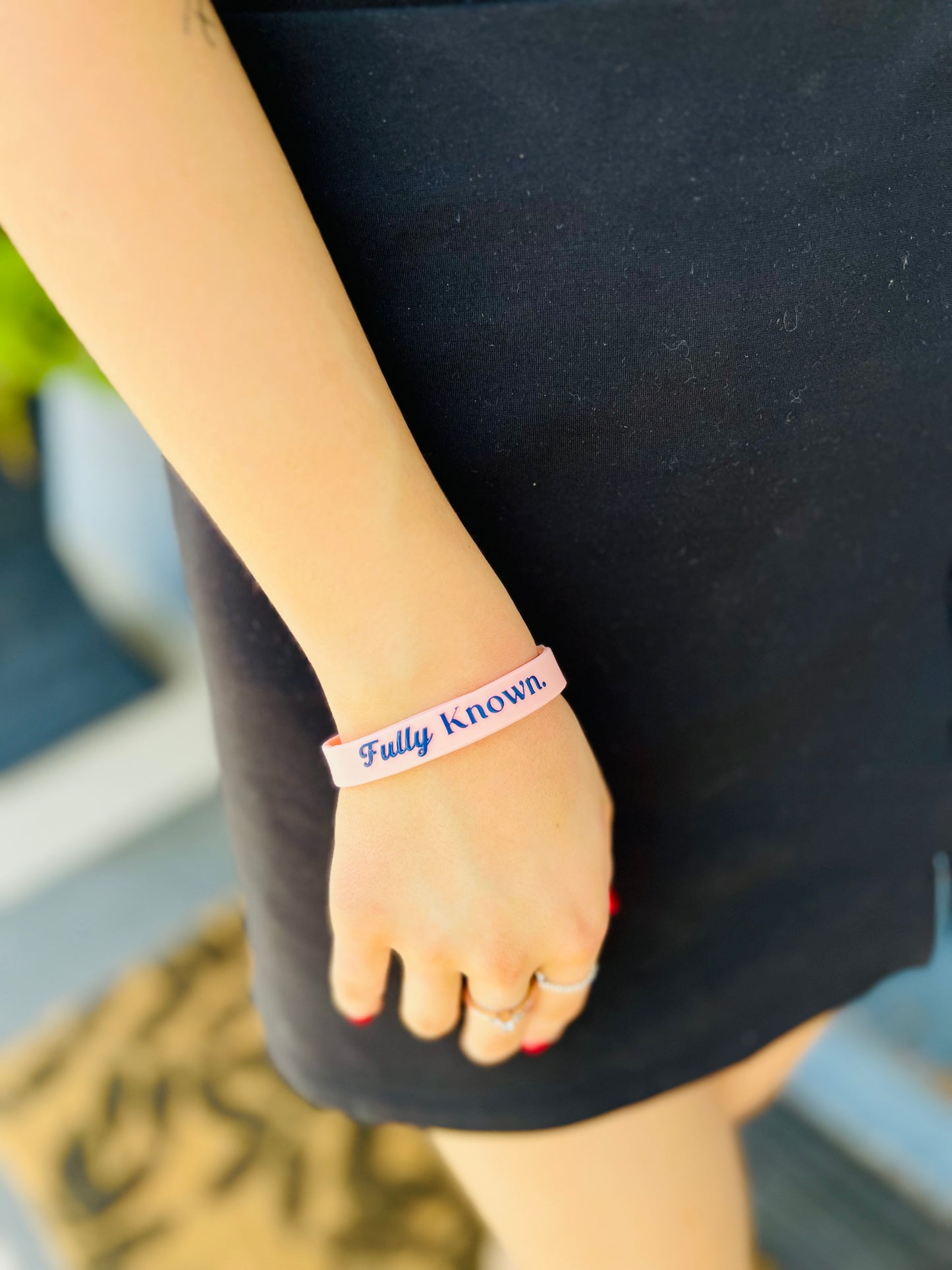 Fully Known Silicone Bracelet