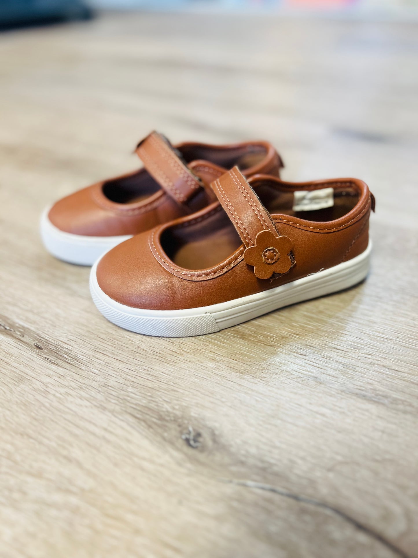 OSHKOSH Toddler Girl Shoes - Size 7
