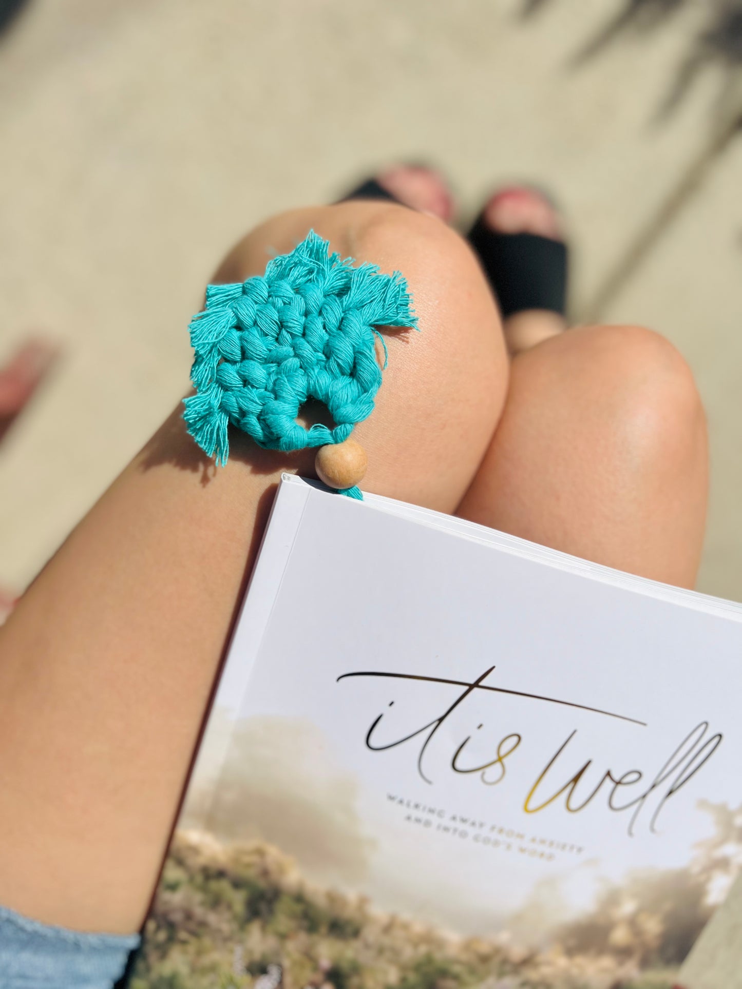 Hangline Bead Bookmark | Ocean Teal