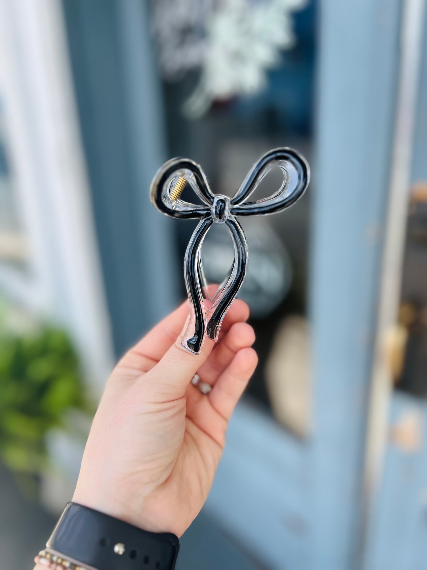 Annie Bow | Hair Claw Clip - Black