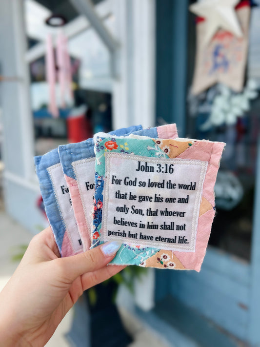 Mini Scripture Quilts - John 3:16