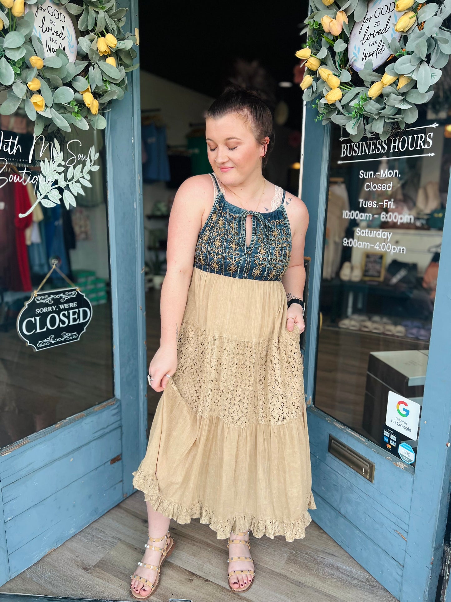 Azalea | Midi Dress