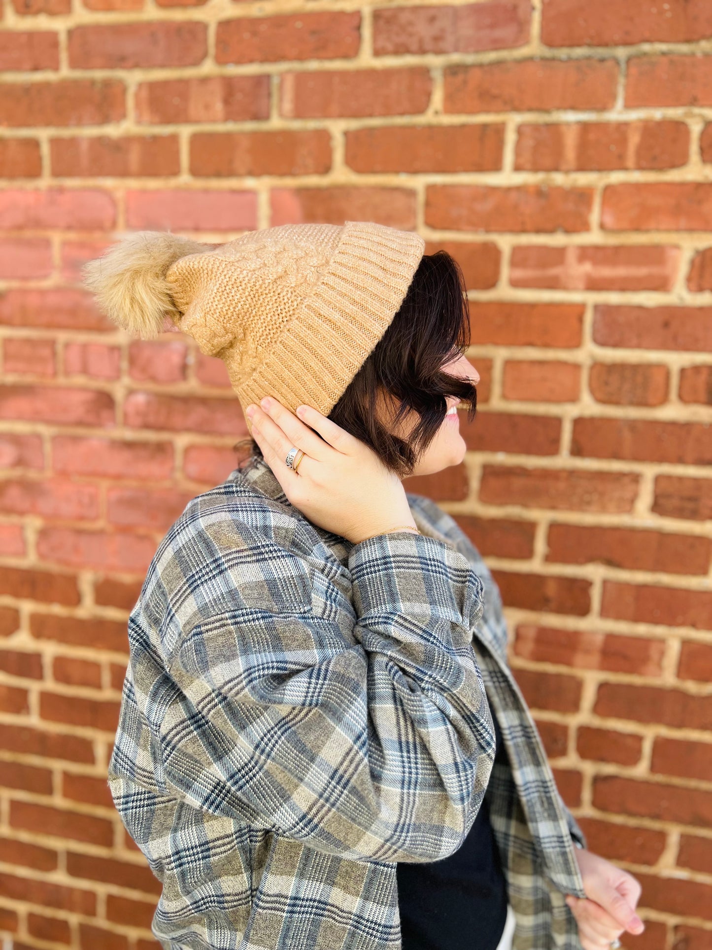 Crochet Knit Pompom Beanie - Camel