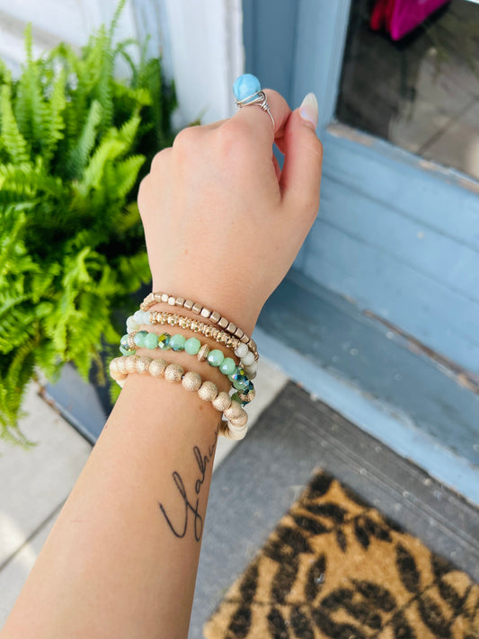 O-O-Olivia | Bracelets Stack