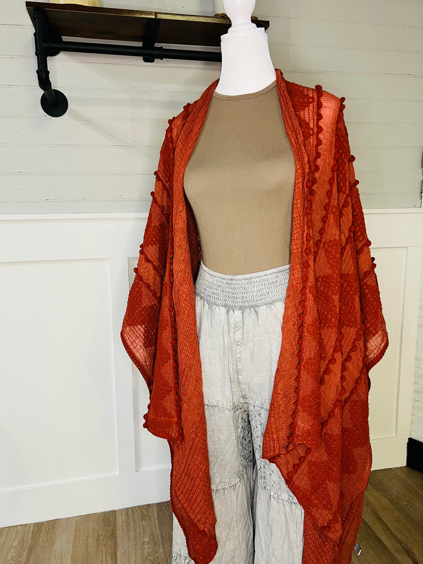 Embroidered Zig Zag Kimono