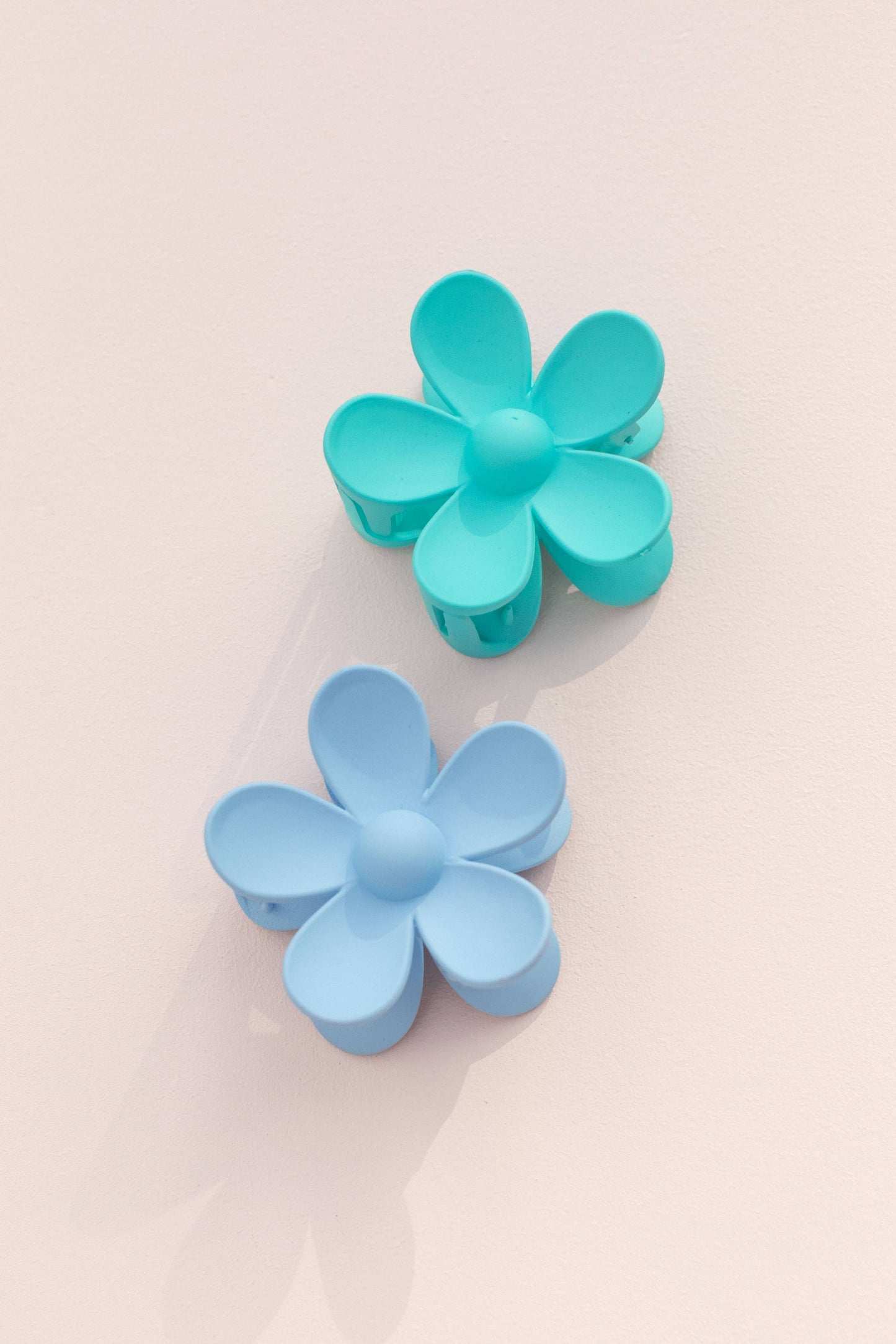 Large Flower | Claw Clip - Aqua