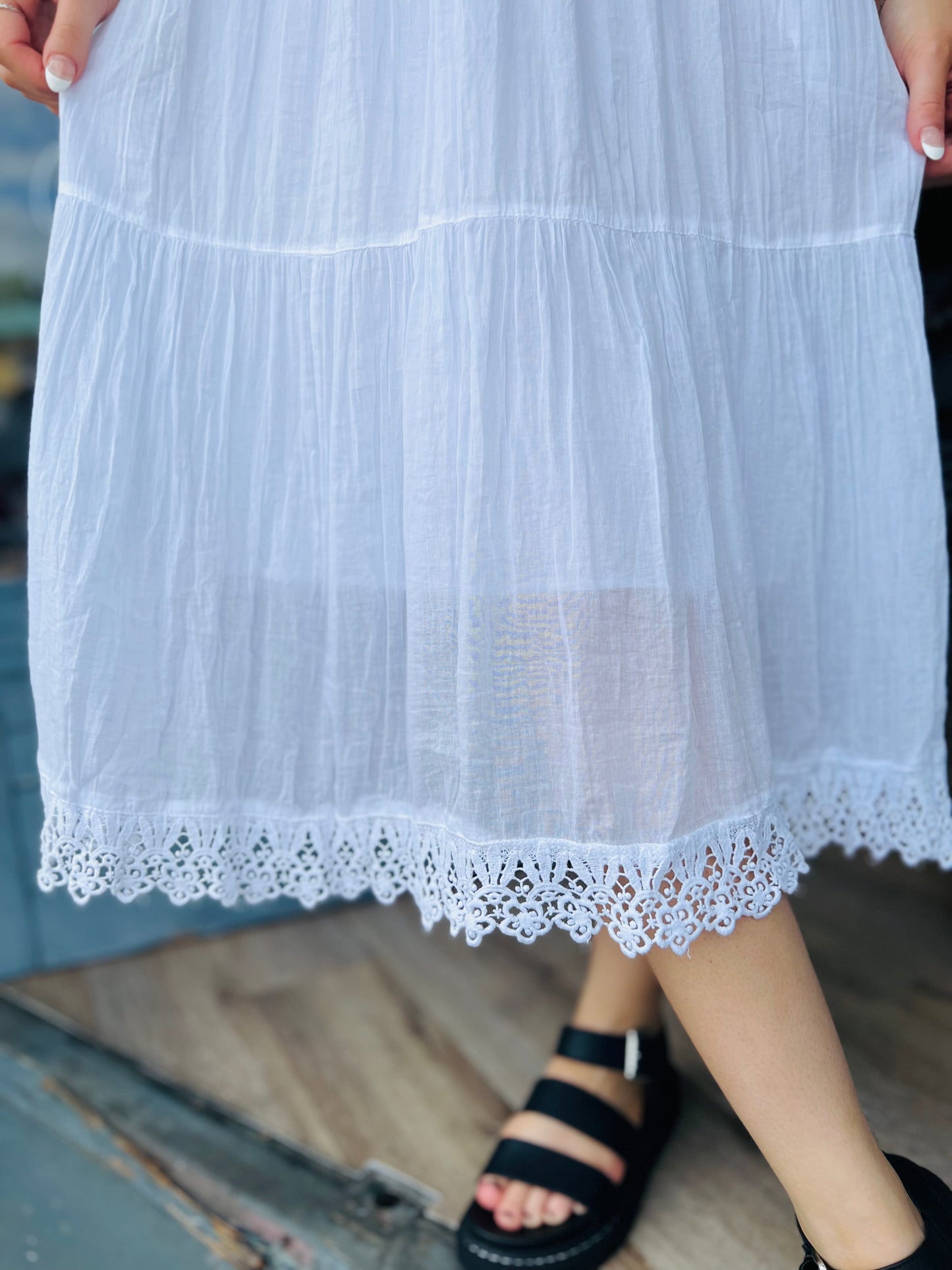 Buffay | Babydoll Midi Dress