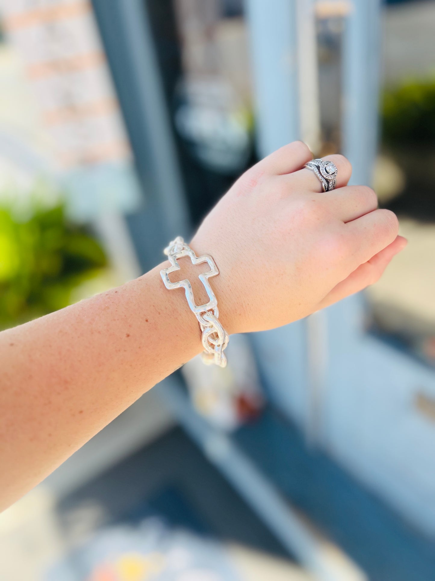 Chunky Chain | Cross Bracelet - Silver