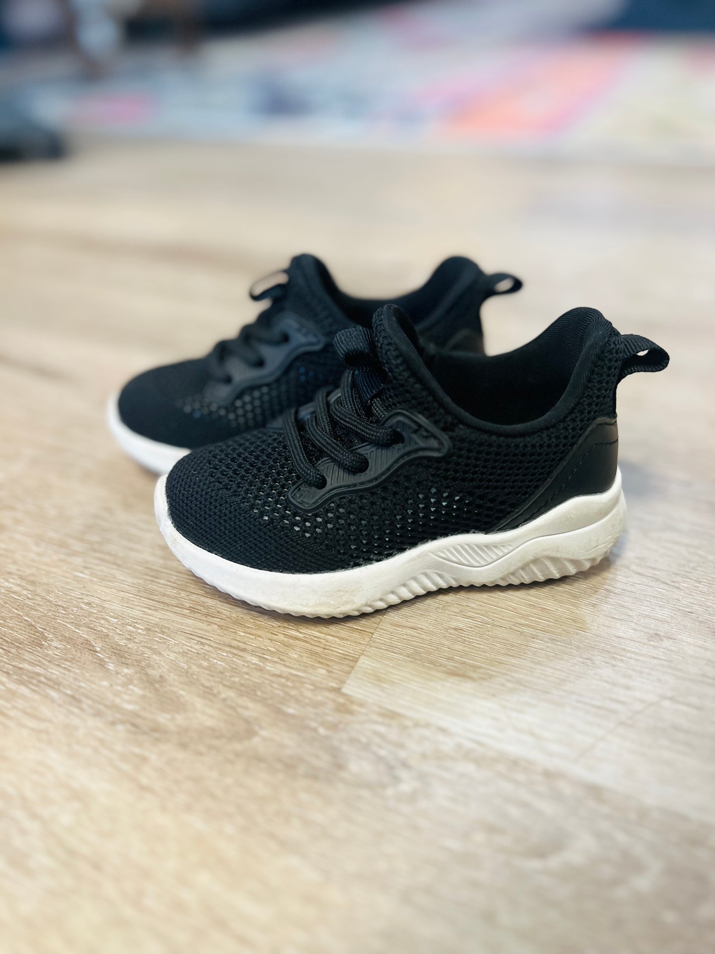 Toddler Black Shoes - Size 6