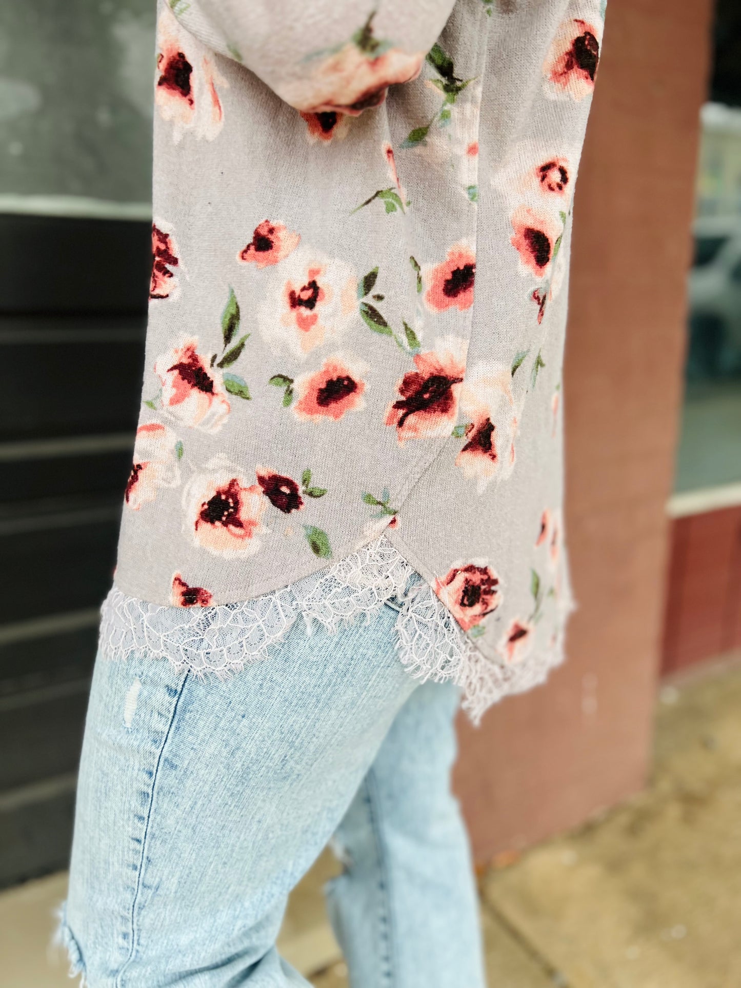 Lauren Conrad Ribbon Lace Top - Size XL
