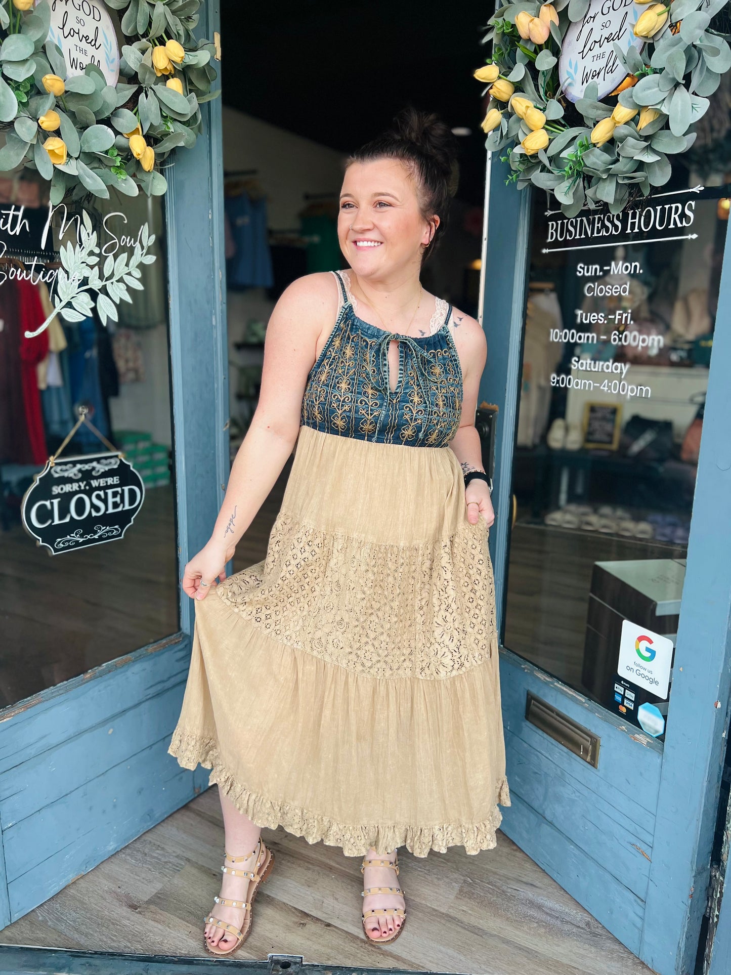 Azalea | Midi Dress