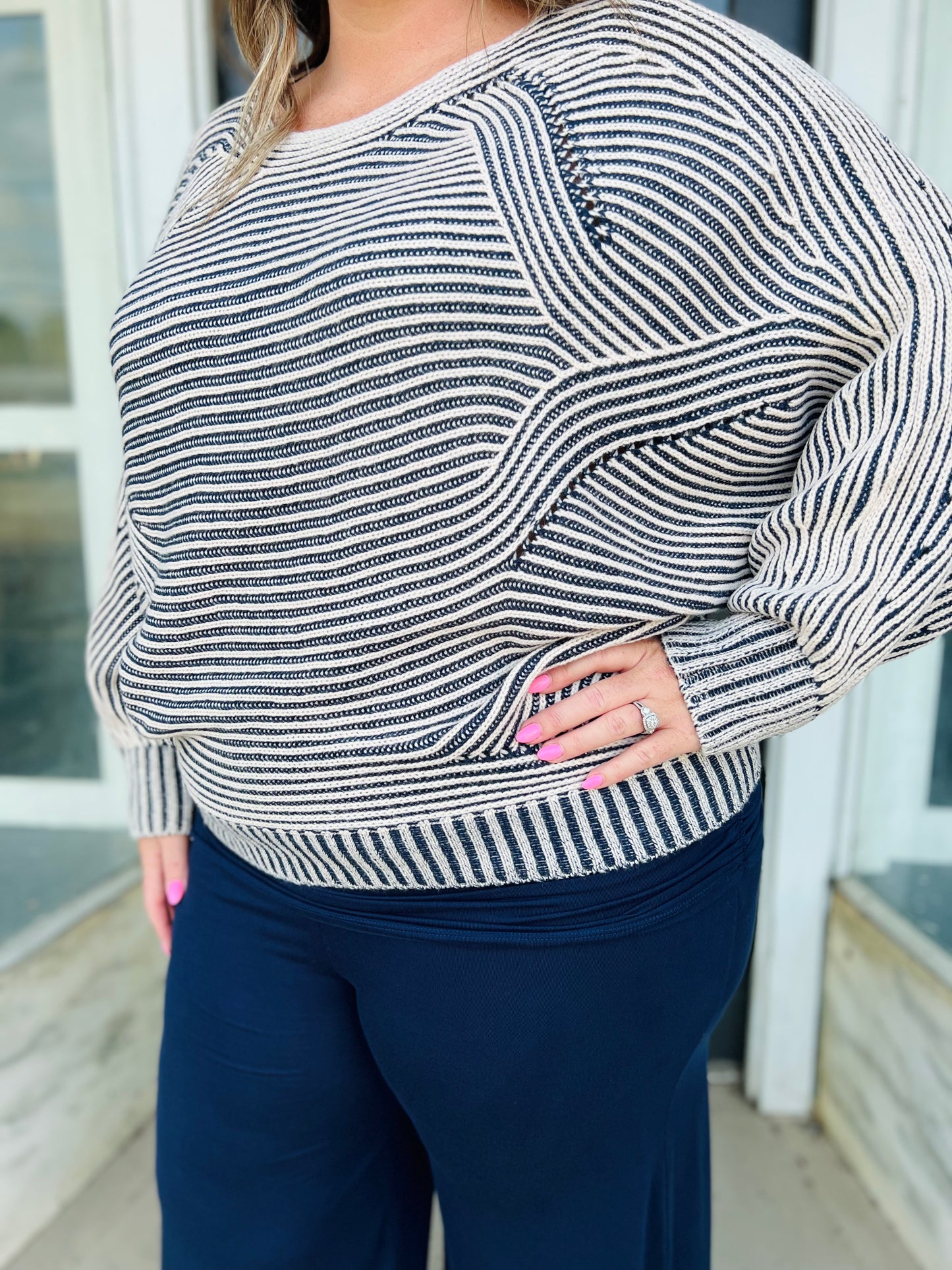 Charlotte | Curvy Sweater - Navy