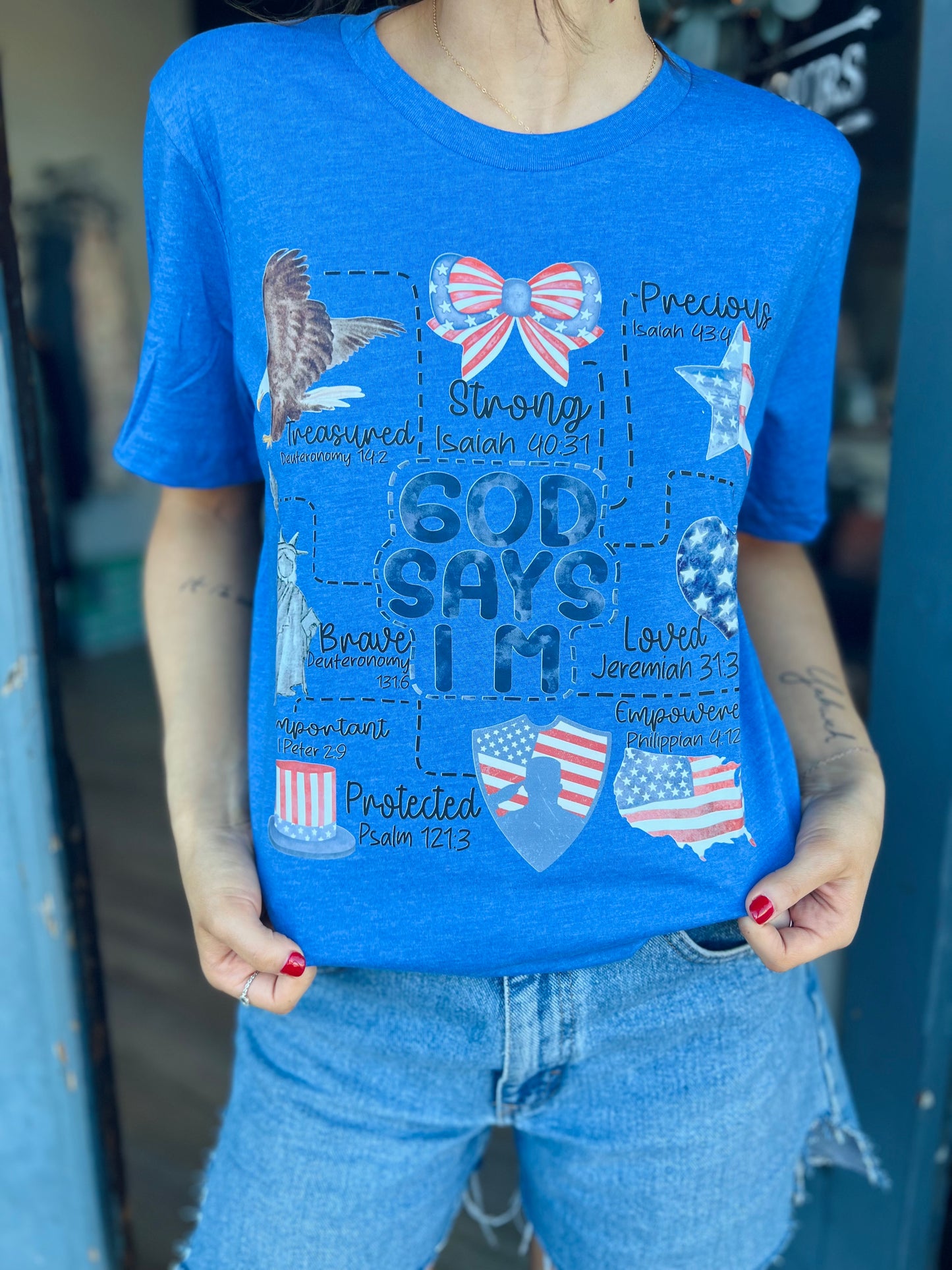 God Says I Am | Graphic Tee