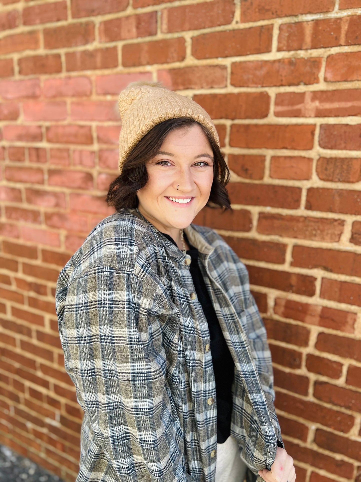 Crochet Knit Pompom Beanie - Camel