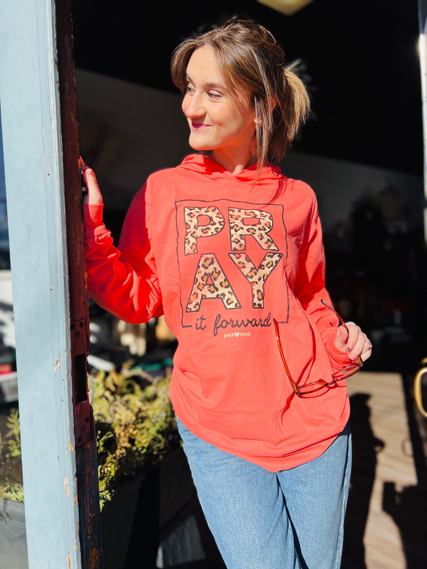 Pray It Forward | Women's Hooded Tee