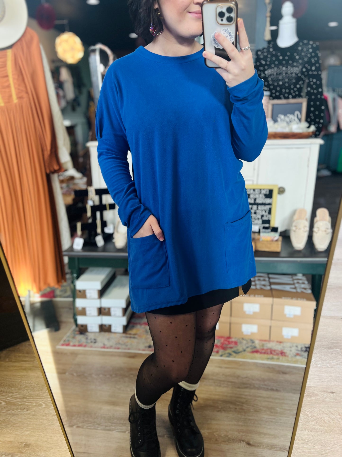 Blue Long Sleeve w/ front pockets - Size L