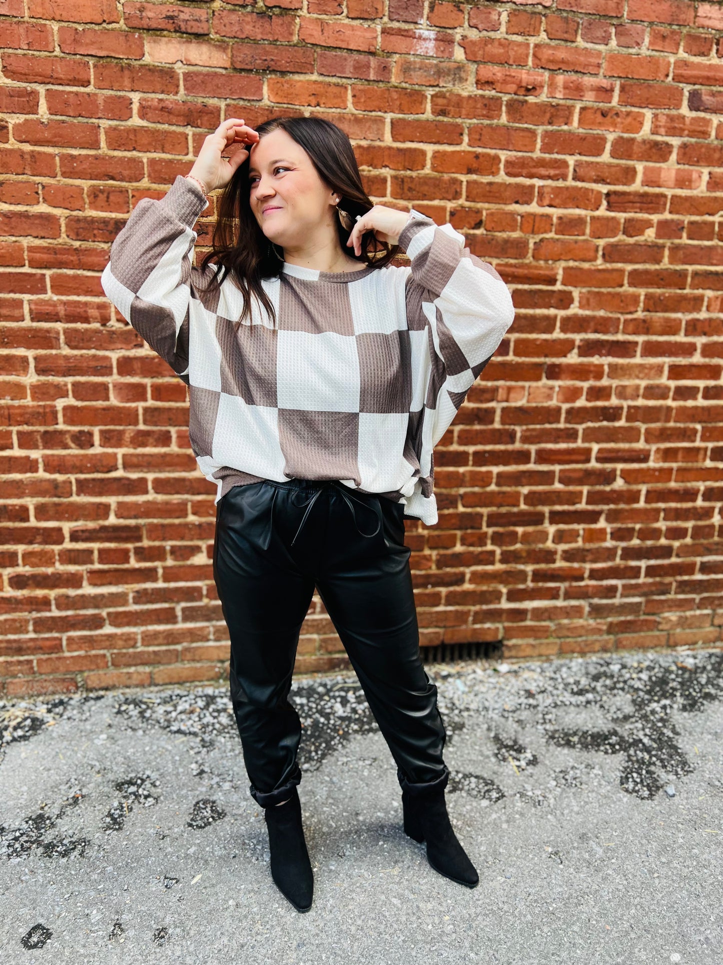 Trendy Checkered Oversized Sweatshirt