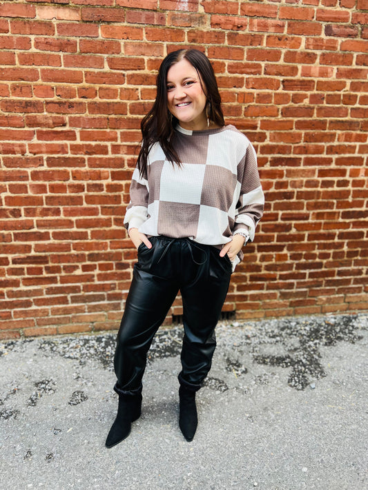 Trendy Checkered Oversized Sweatshirt
