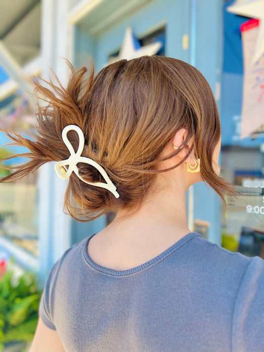 Adaline | Ribbon Bow Claw Clip - Cream