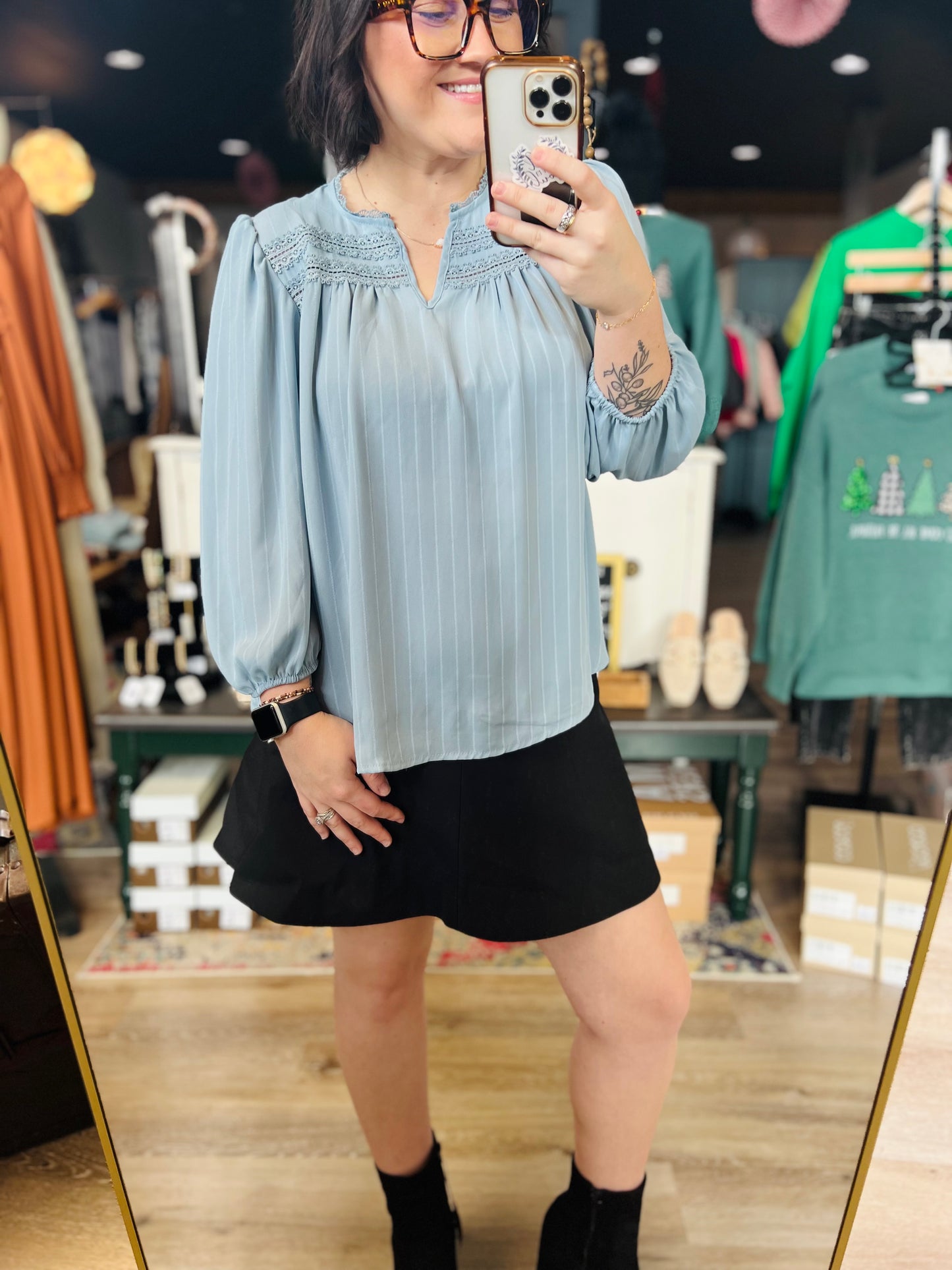 Mine Blue Lace Blouse - L