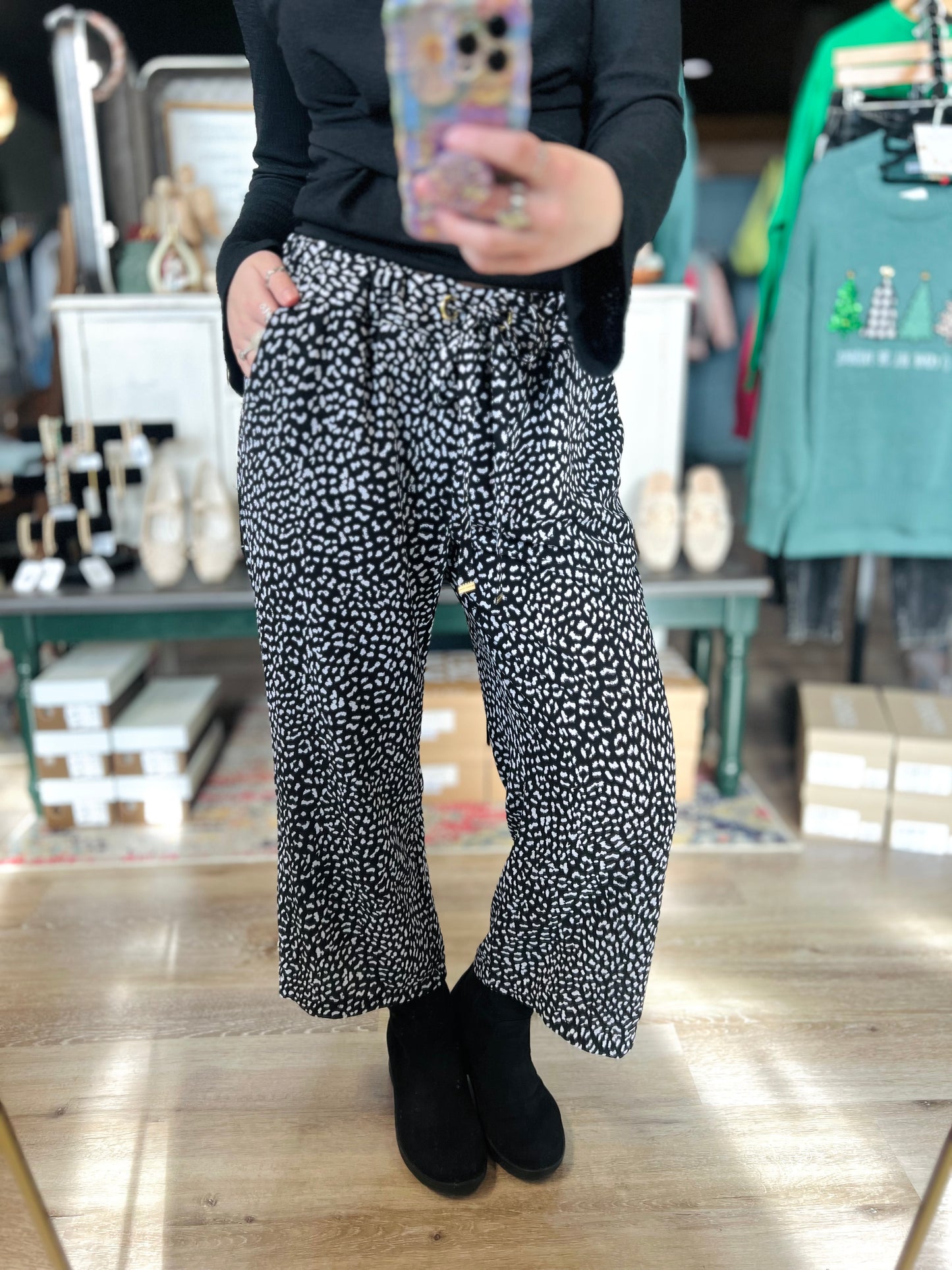 Micheal Kors Leopard Print Bottoms - S