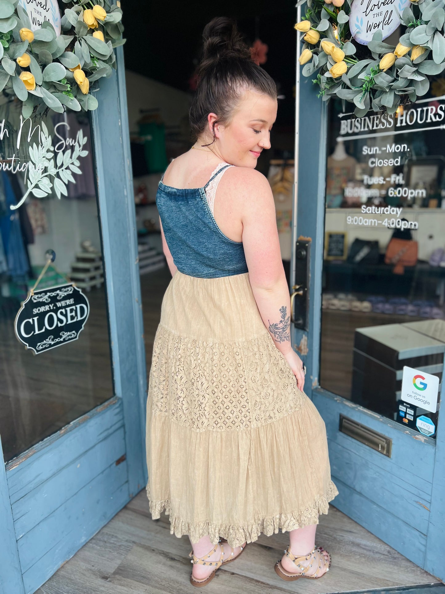 Azalea | Midi Dress