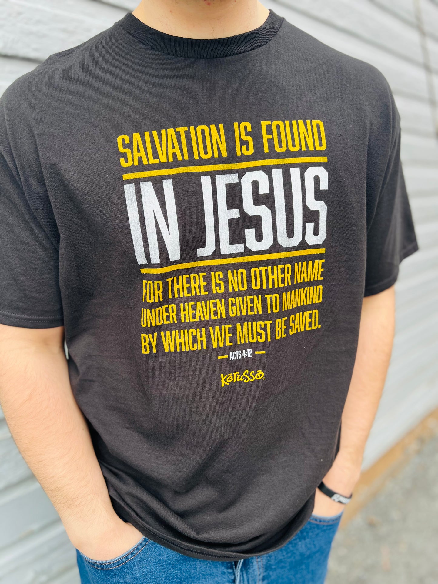 Salvation In Jesus | Men's Graphic Tee