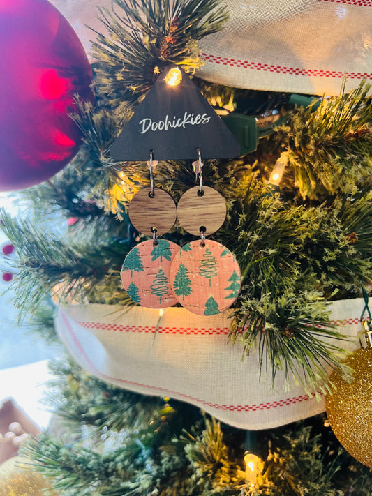 Peachy Keen | Christmas Tree Earrings