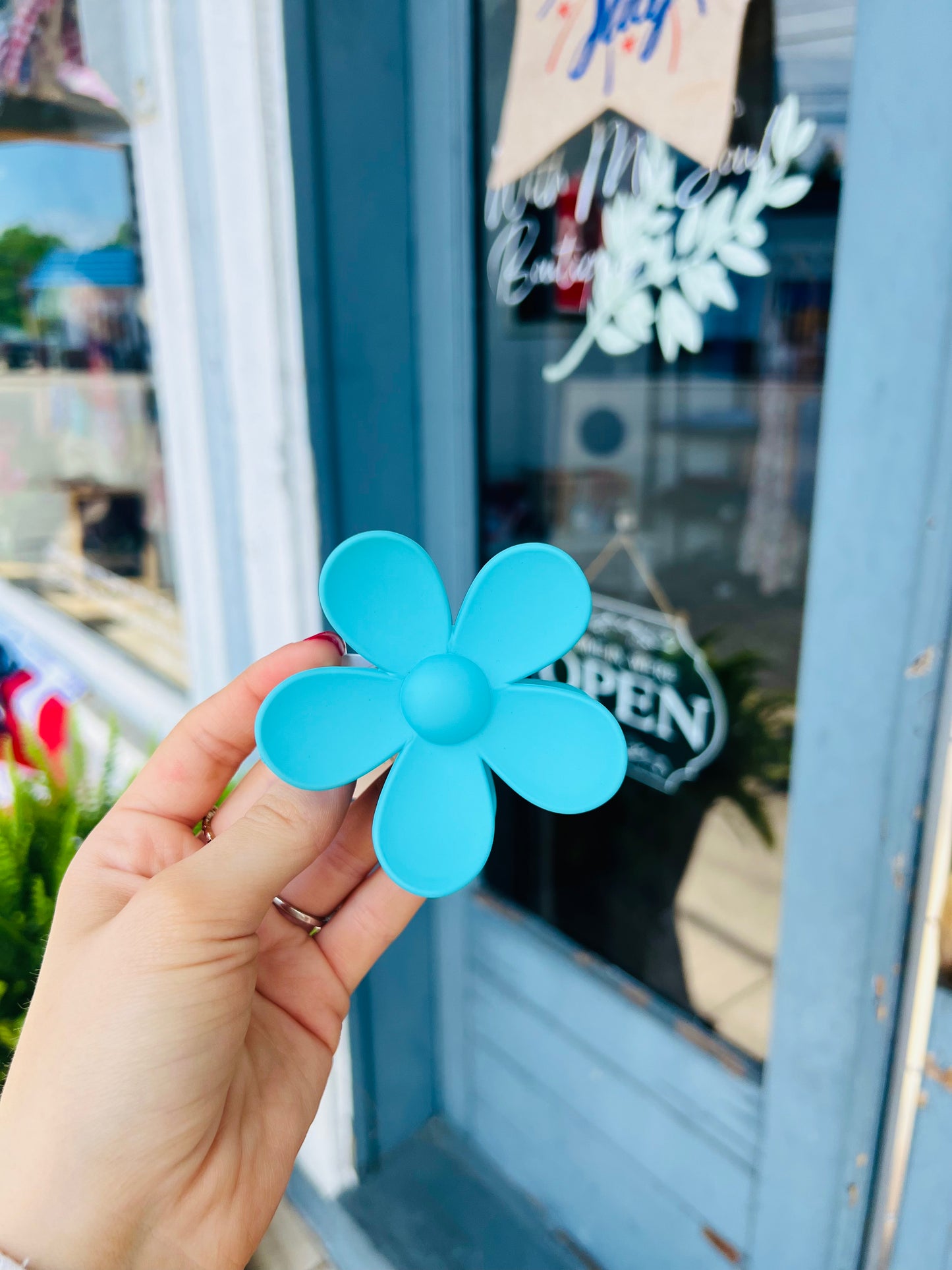 Large Flower | Claw Clip - Aqua