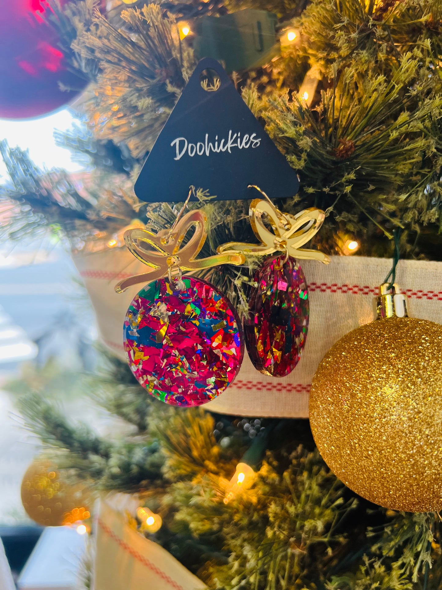 Pop The Confetti Ornament | Christmas Earring