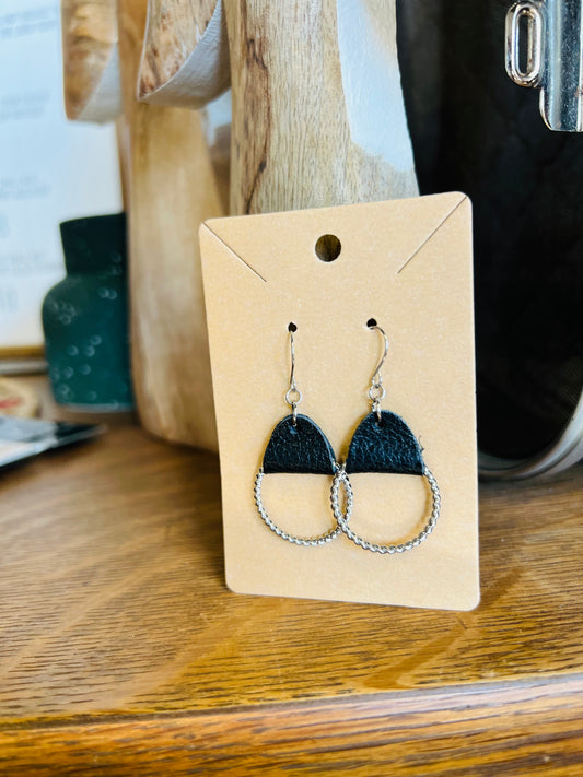Twisted Metal Hoop Earrings