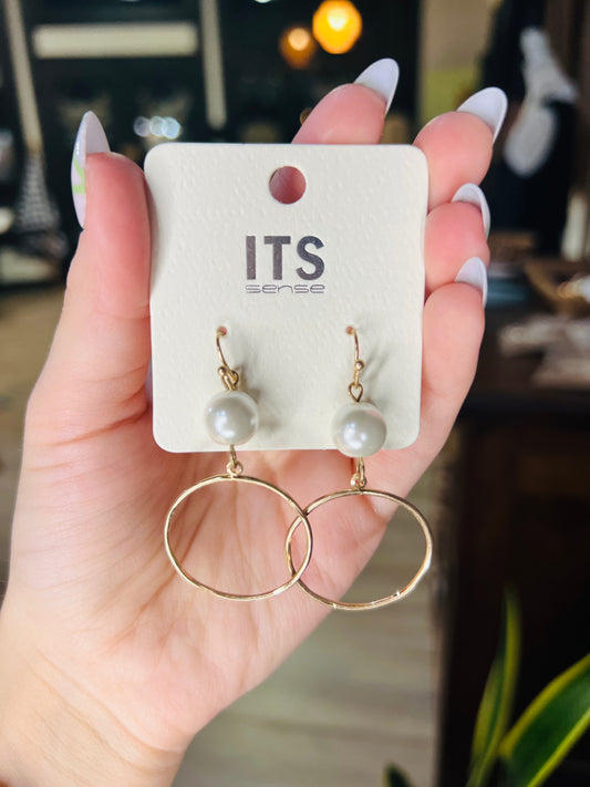 Pearl Hammered Metal Ring Earrings