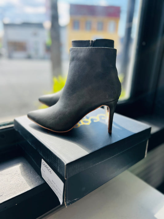 Pointed Toe Stiletto Heel Ankle Booties
