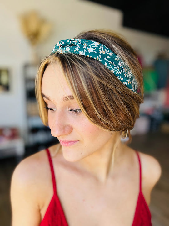 John 15 | Floral Trailing Vine Twist Headwrap - Emerald