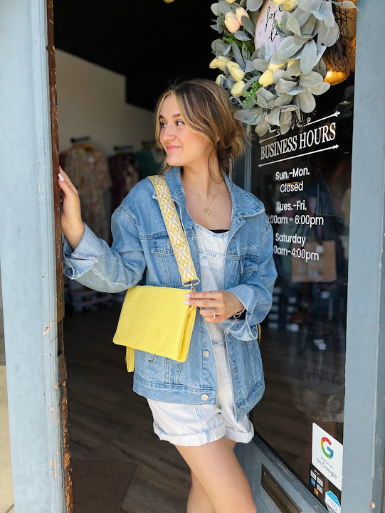 Izzy Crossbody - Pastel Yellow