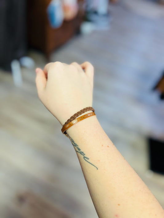 Heart Clasp Bracelet Brown