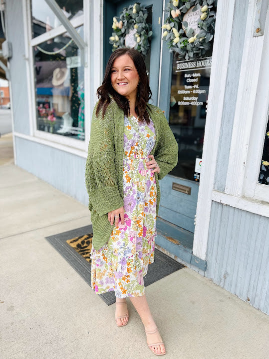 Give Me The Pastels | Floral Midi Dress - Curvy