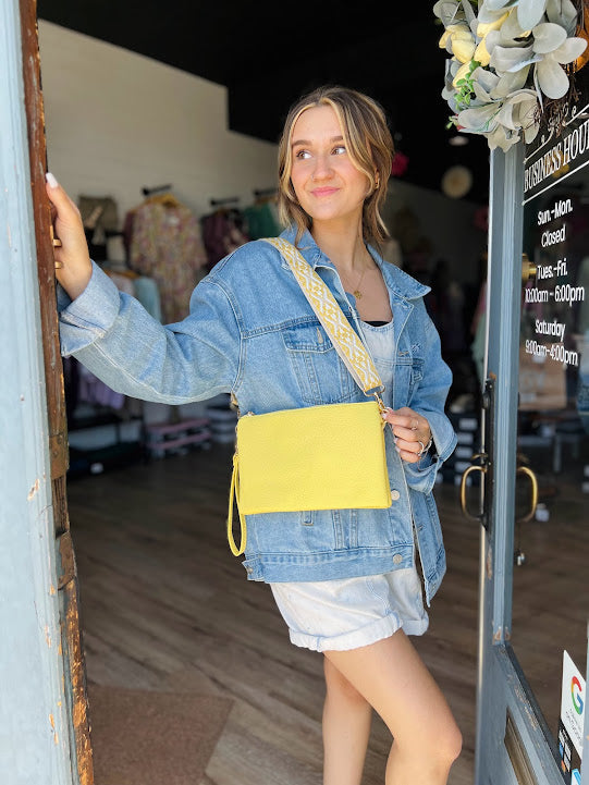 Izzy Crossbody - Pastel Yellow